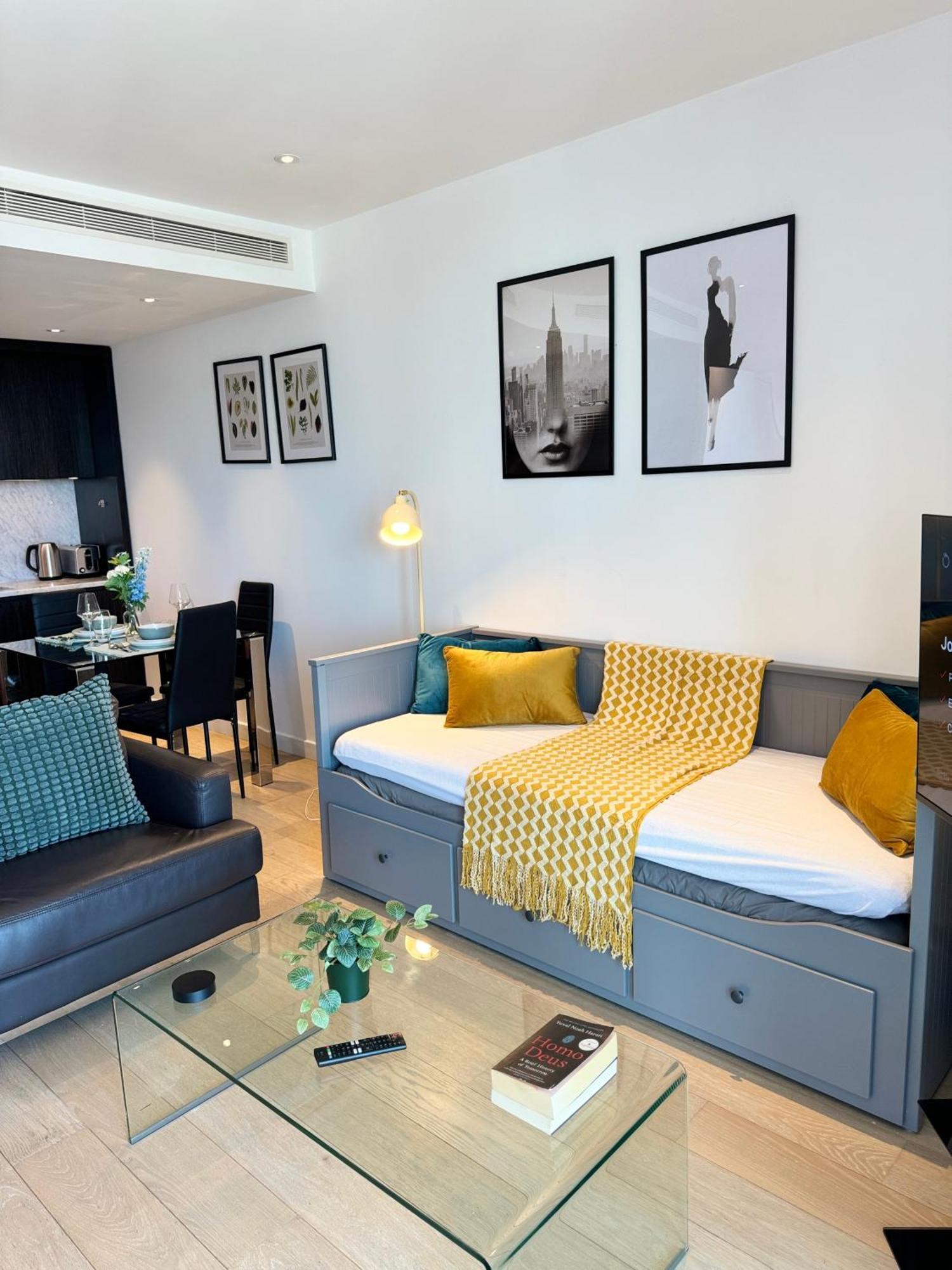 Scenic View 1-bed Near Downtown With Free Wifi Appartamento *
